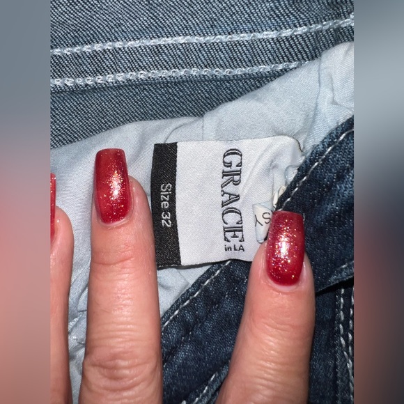 Grace in LA 32” waist 3 1/2 inseam shorts - Picture 3 of 3